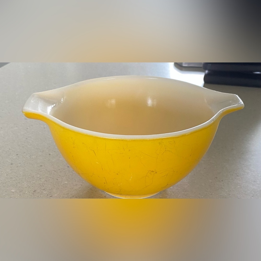 Pyrex Yellow Mixing Bowl